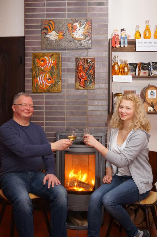 Gasthaus & Pension Lisas-Welt Wasserkuppe Ehrenberg  エクステリア 写真